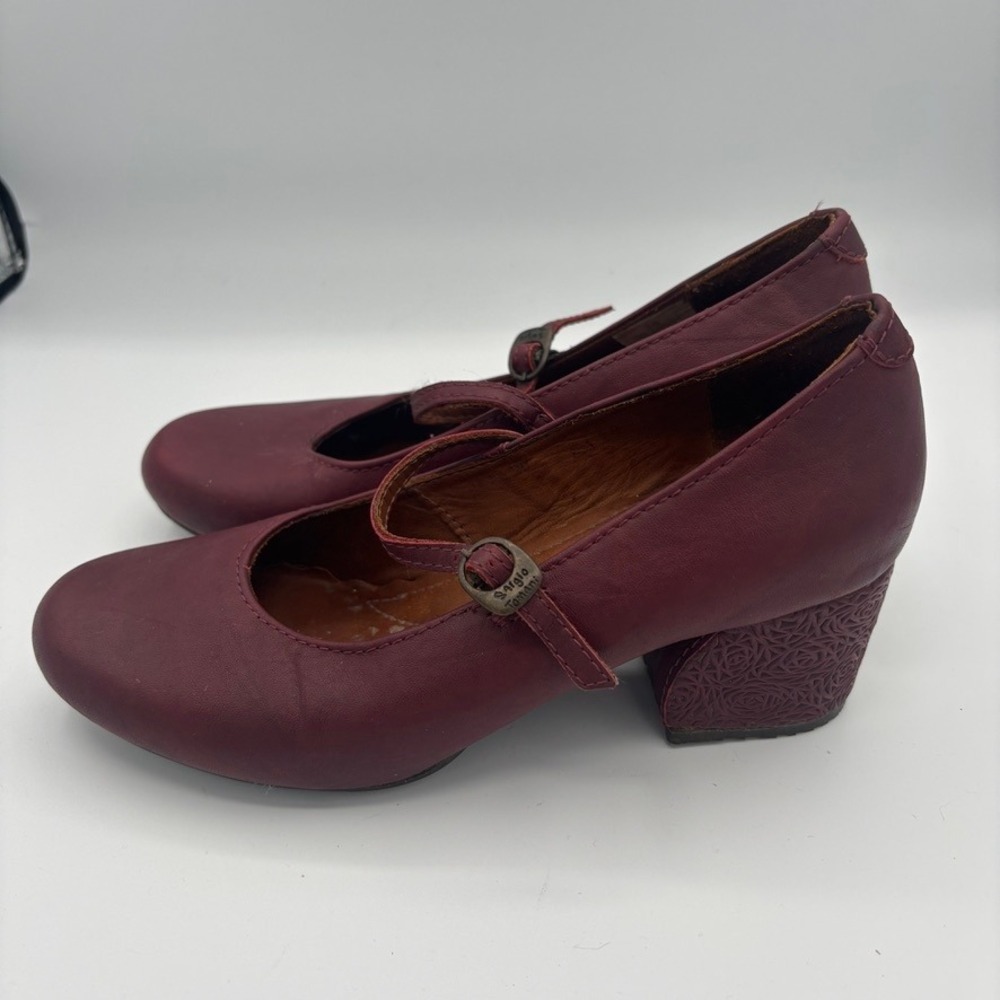 Sergio Tomani Mary Jane Heels Women Sz 38 Burgundy Floral Embossed Block Heel - Picture 4 of 11